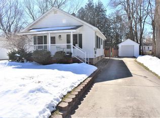 124 Bradley Ct, Midland, MI 48640
