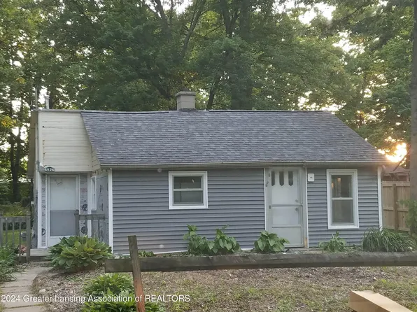 6826 Kingdon Ave, Holt, MI 48842