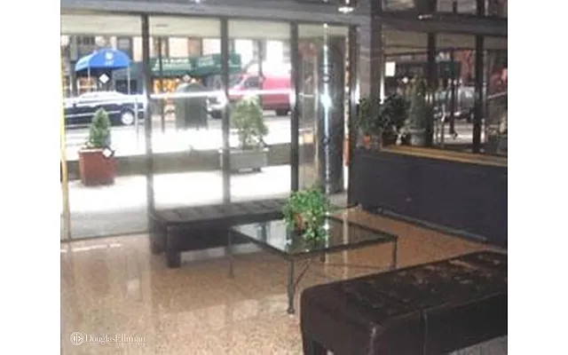 Rented by Douglas Elliman | media 17