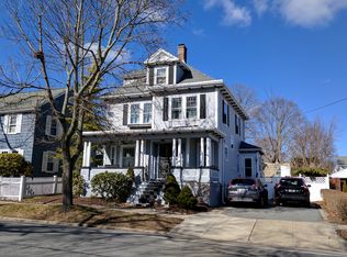 241 Hawthorn St, New Bedford, MA 02740