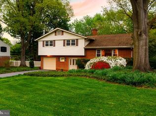 1907 Robindale Ave, Lancaster, PA 17601
