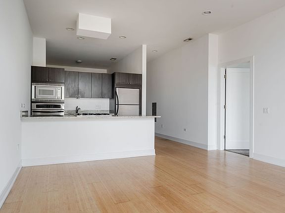 5th image of 4730 N Kimball Ave APT 311