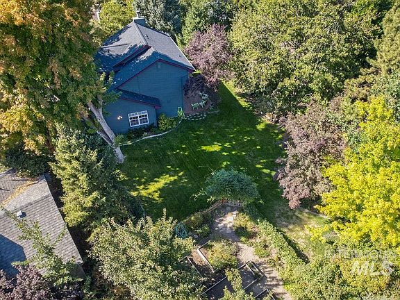 4th image of 5428 W Clearview Ct