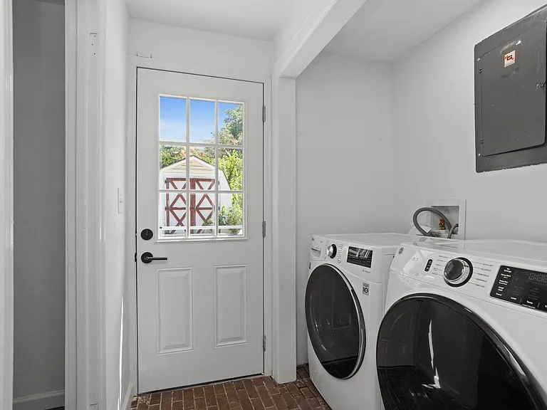 1001 Horseshoe Dr — Photo 16