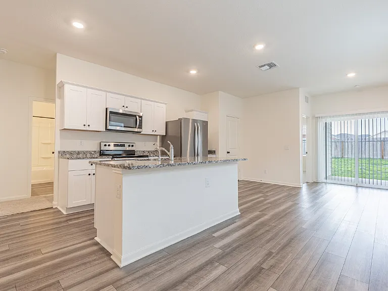 5631 Pearl Mdw — Photo 9
