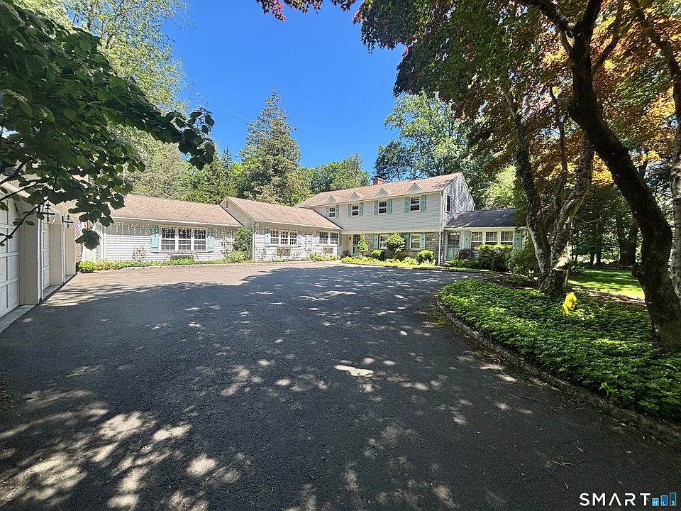 1st image of 15 Timber Ln