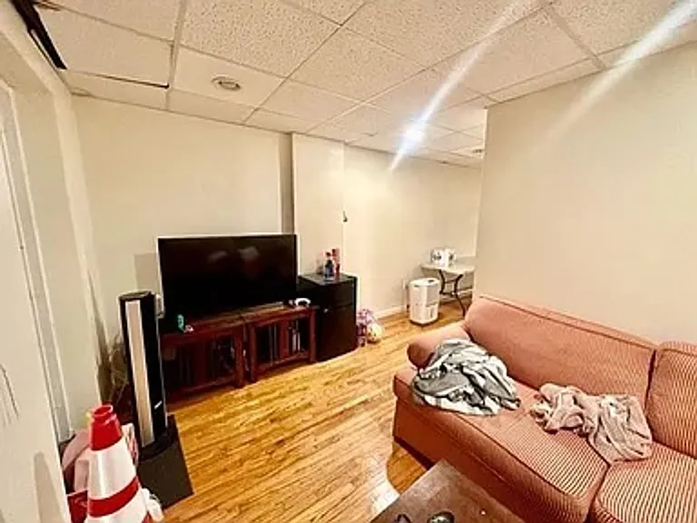 214 Hemenway St #R1 — Photo 5