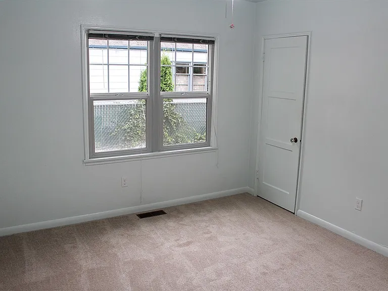 5832 6th Ave NW — Photo 11