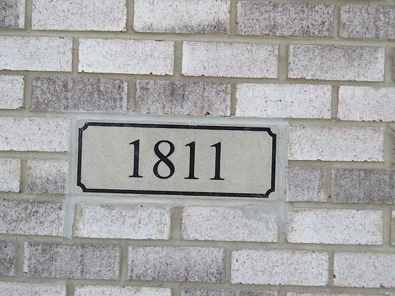 2nd image of 1811 Southridge Dr