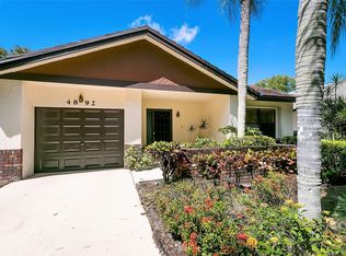 4892 Boxwood Cir, Boynton Beach, FL 33436