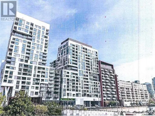 576 Front St W #429, Toronto, ON M5V 0P8
