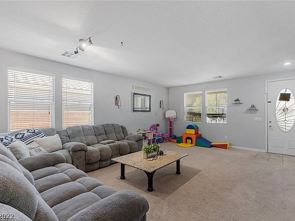 3rd image of 6704 Sand Swallow St