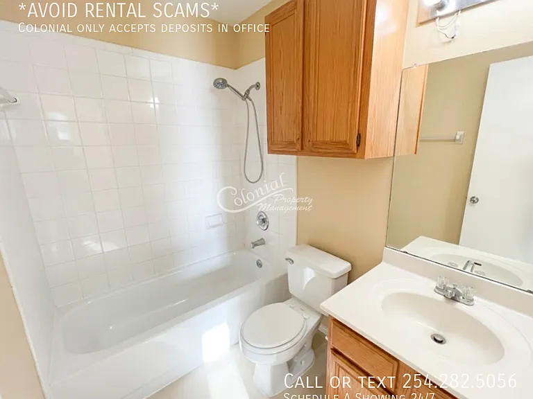 1703 Benttree Dr #C — Photo 14