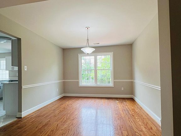 4th image of 6123 Franconia Station Ln