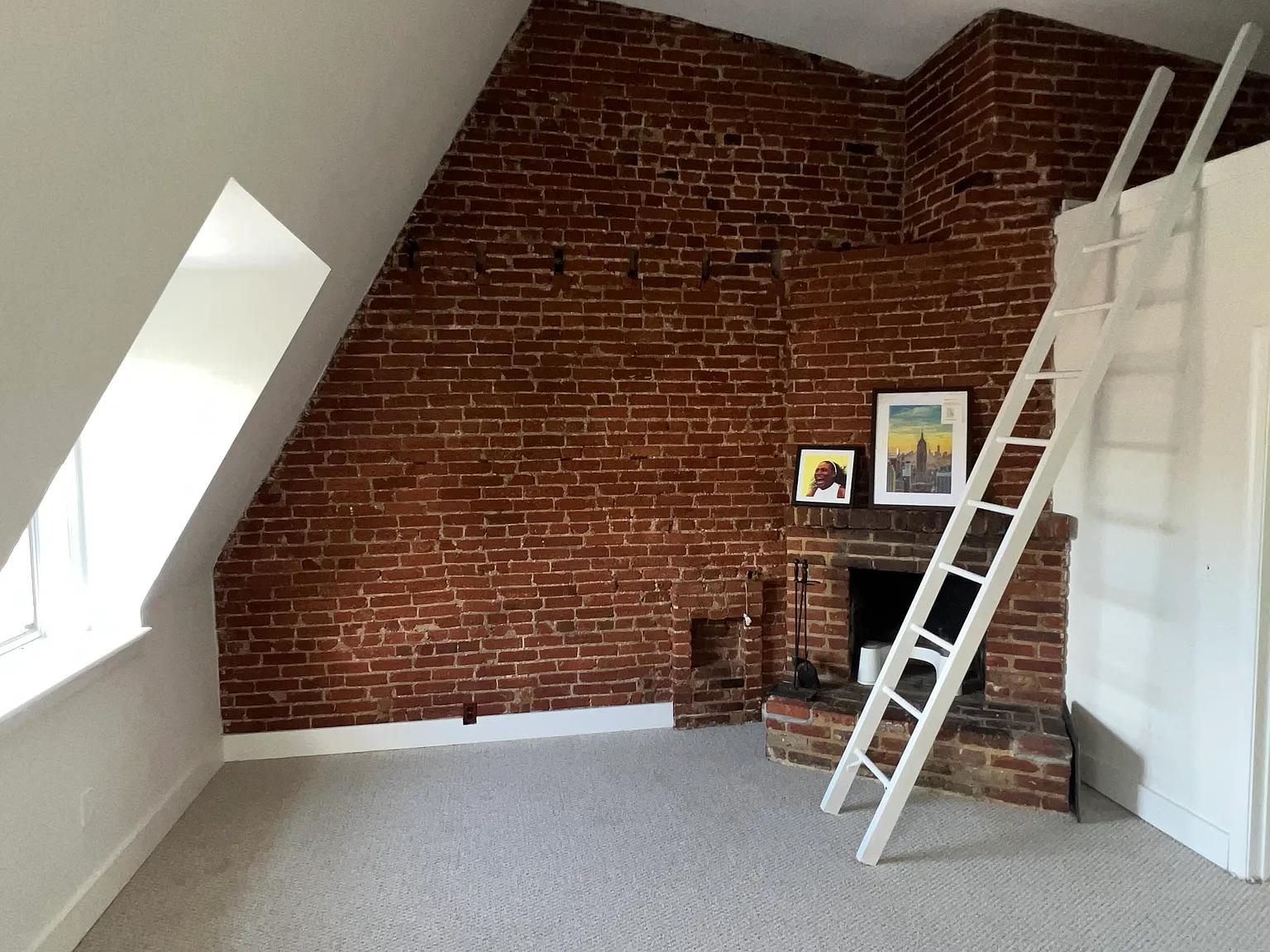 1 bed, 700 sqft, $2,300 — Photo 2