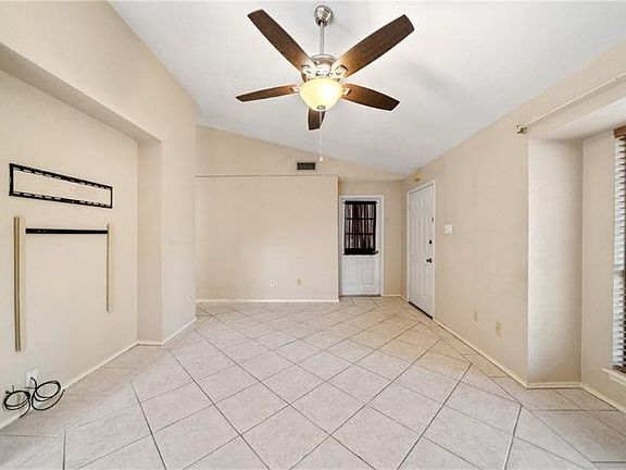 4th image of 3726 Piedra Creek Dr