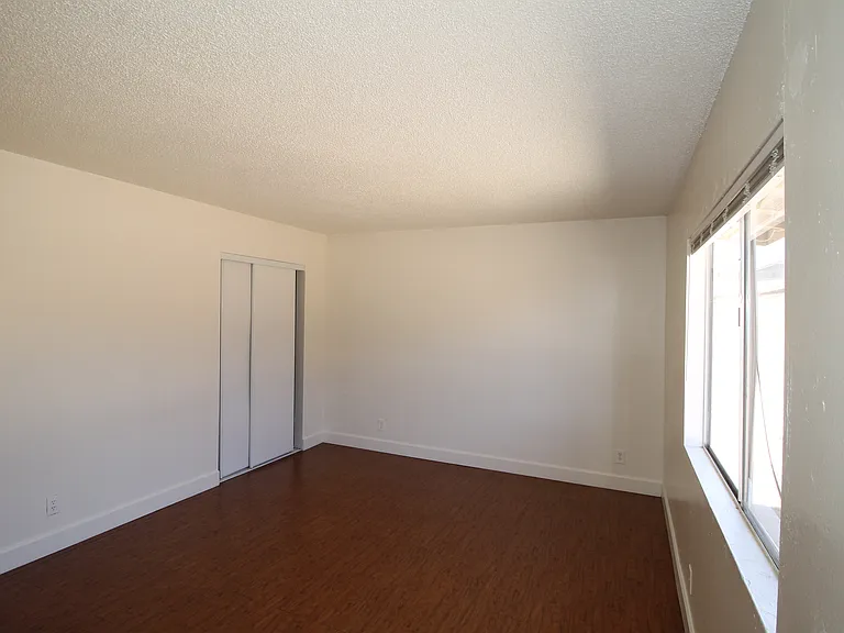 950 Purple Sage Ct — Photo 14