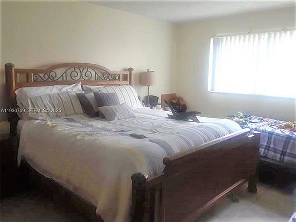5th image of 2451 NW 41st Ave APT 302
