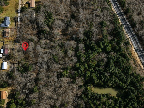3rd image of Apple Tree Rd