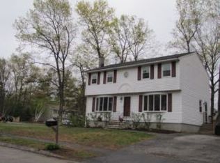 31 Shingle Mill Dr, Nashua, NH 03062