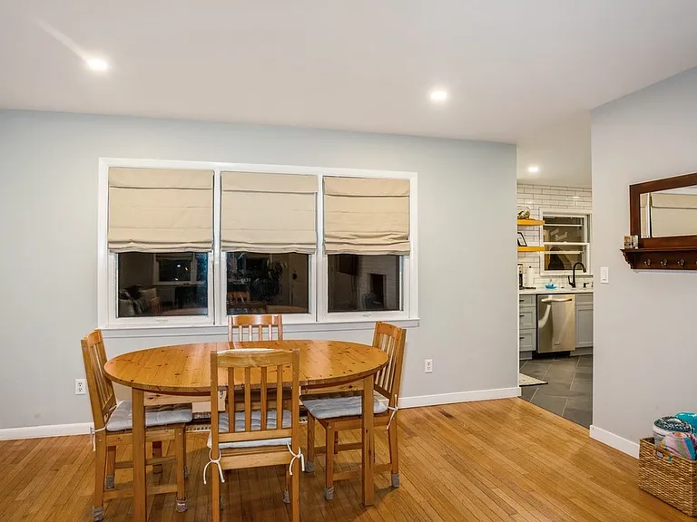 15 S Easton Pl — Photo 7