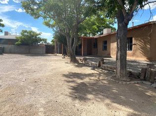 1939 Foothill Dr SW, Albuquerque, NM 87105