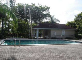 1226 SW 113th Ter APT 201, Hollywood, FL 33025