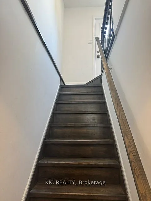 2 bed, $1,800 — Photo 4