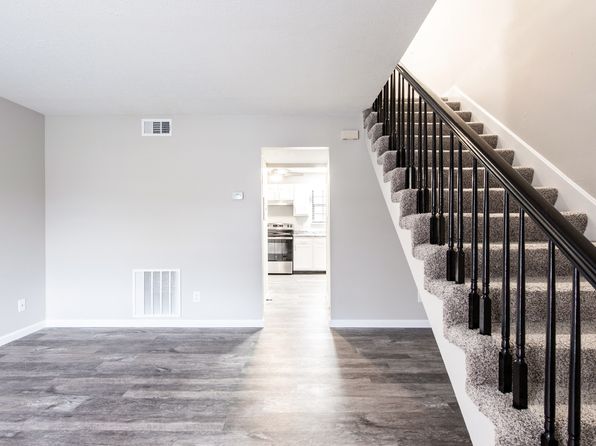 2200O Rosewood Way #2202