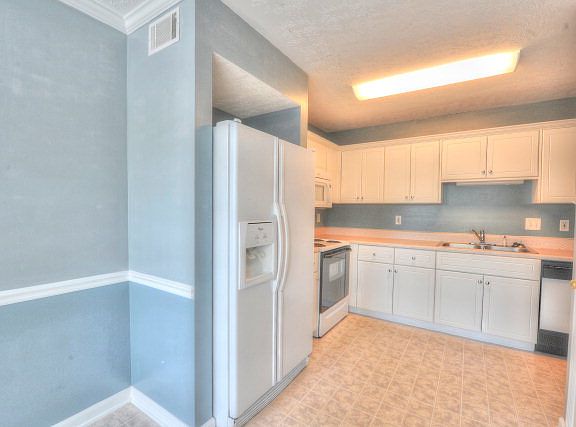 4th image of 4708 Dursey Dr