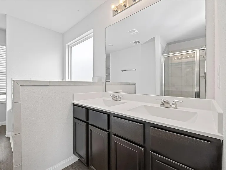 4818 Blue Jacaranda Way — Photo 19