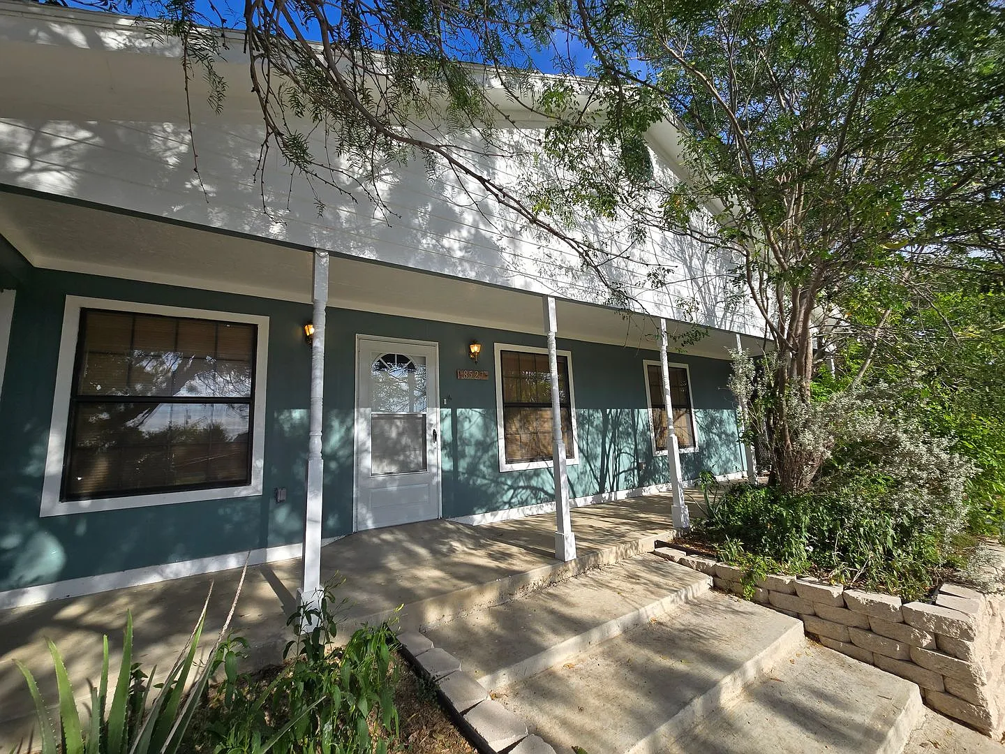 Hilltop Neighborhood — Photo 2