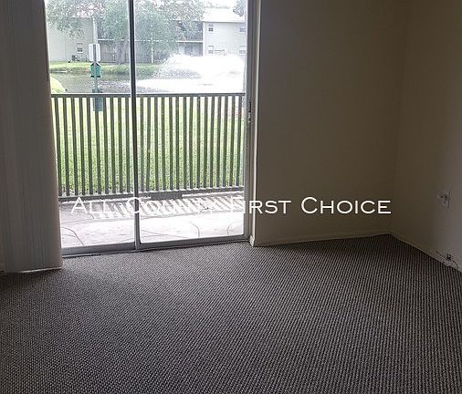 3rd image of 2200 Gladys St APT 403