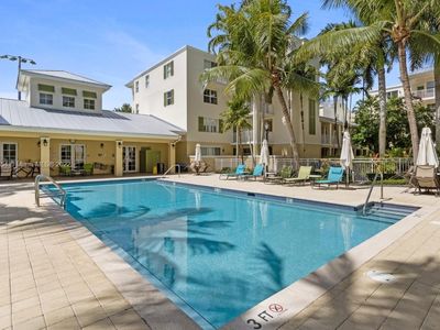 7546 SW 102nd St #305, Pinecrest, FL, 33156