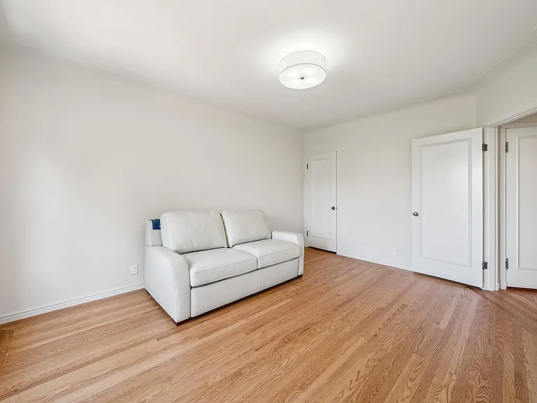 1750 N Point St — Photo 39
