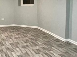 6325 N Artesian Ave #G2, Chicago, IL 60659