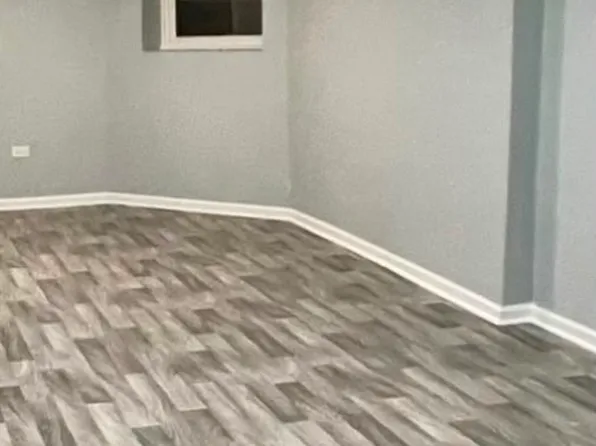 6325 N Artesian Ave #G2, Chicago, IL 60659