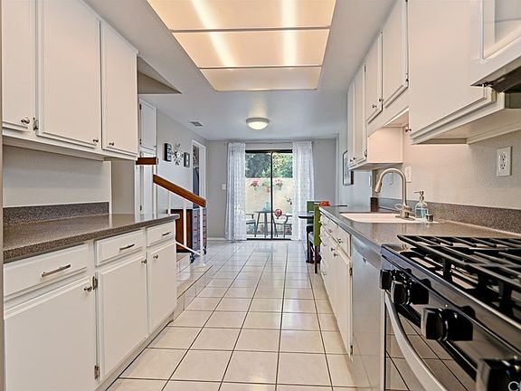 3rd image of 2160 Plaza Del Amo Unit 166