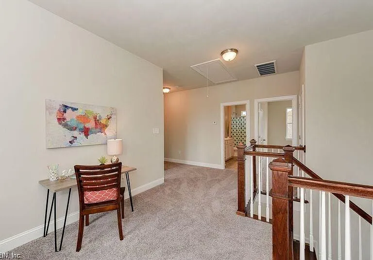 1005 Beachstone Quay — Photo 22