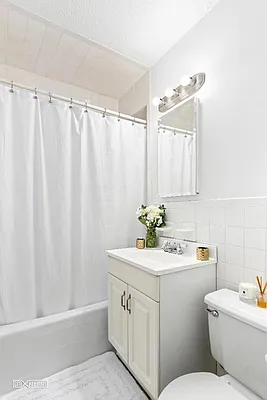 Sold by Citi Habitats | media 11