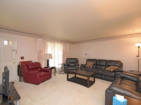 5th image of 4019 Hammond Blvd