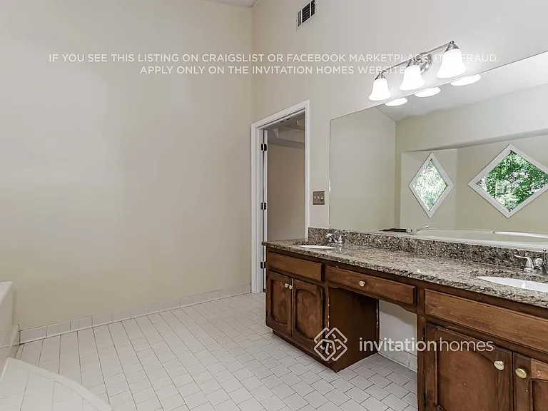 3610 Jasmine Cove Ln — Photo 13