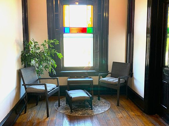 5th image of 138 S Carlisle St APT 3