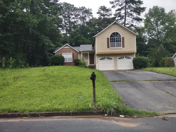 3178 Herrenhut Rd, Lithonia, GA 30038
