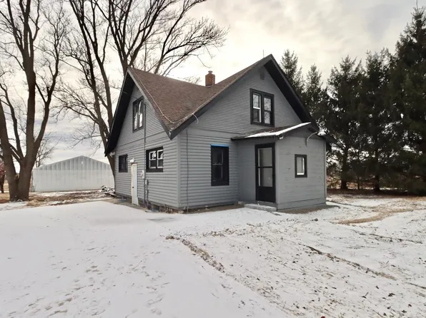 15738 Farm School Rd, Durand, IL 61024