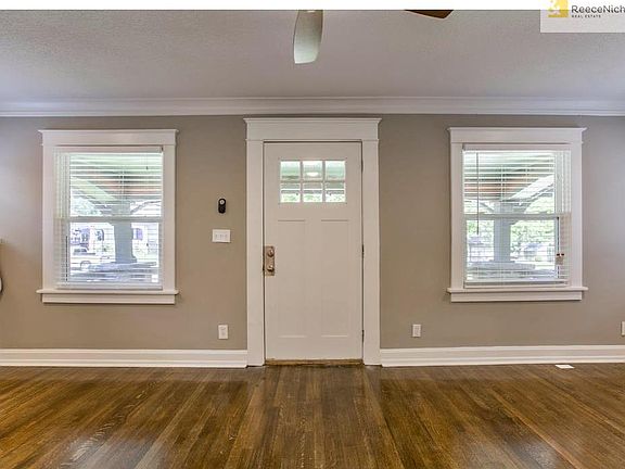 4th image of 5423 Tracy Ave