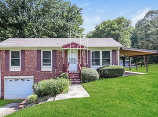 5701 Antietam Dr, Winston Salem, NC 27106