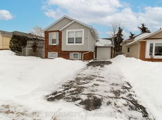 33 Knicely Rd, Barrie, ON L4N6V3