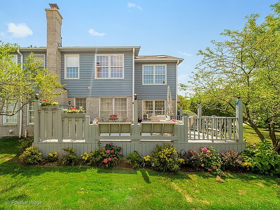 3rd image of 319 Wentworth Cir