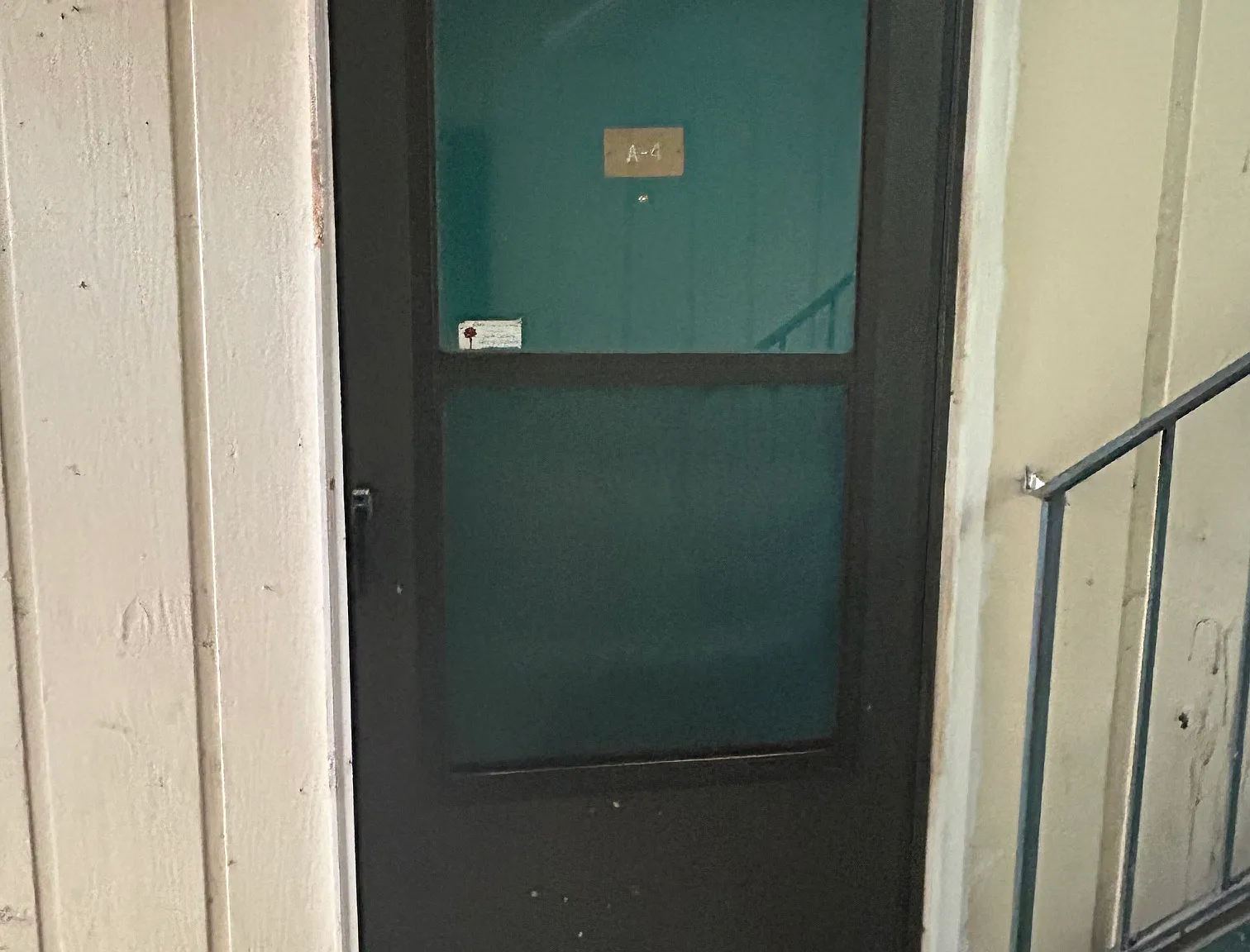 2 bed, 1100 sqft, $1,100 — Photo 1